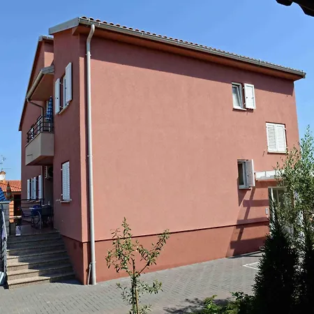 Apartment Pinta Mit Grossem Garten *